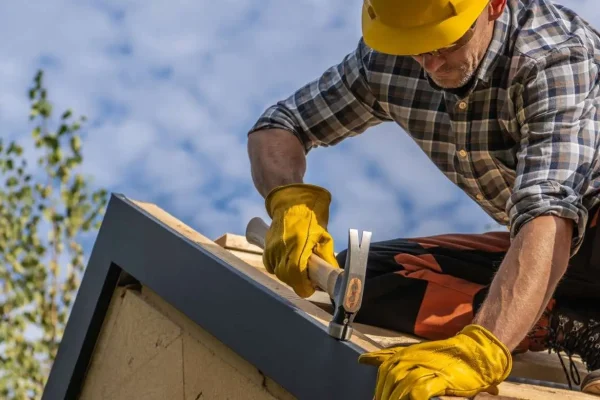 When to Call a Roofing Contractor for Roof Repairs