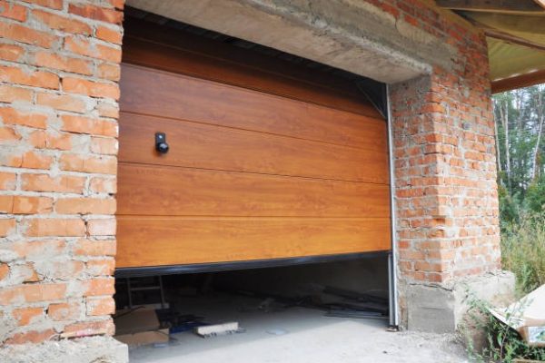 Complete garage door services Dallas for Repairs, Installation, and Maintenance